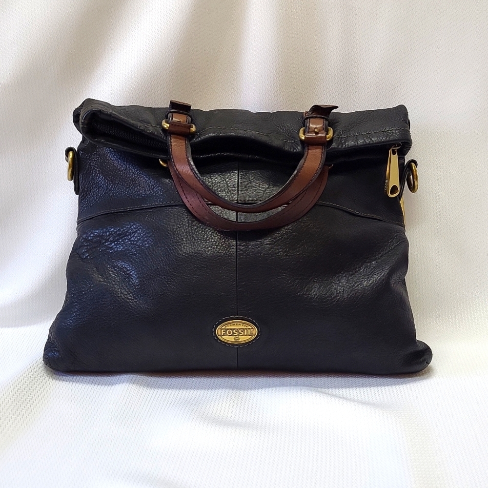 Fossil Explorer Large Black Leather Foldover Bag